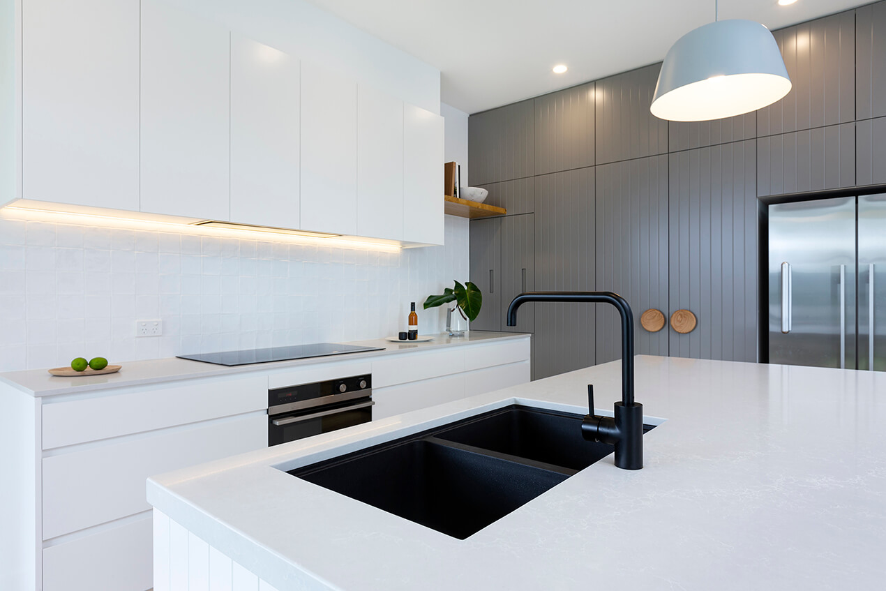18 Best Small Kitchen Design & Storage Space Ideas
